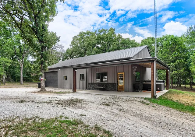3rd image of 6051 County Road 2297, Quinlan, TX 75474 | MLS# 21319156