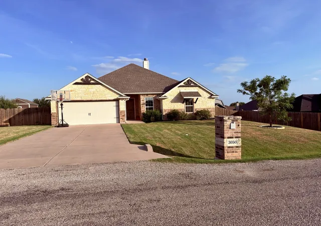 Single family home for sale at 3050 Meandering Wy, Granbury, TX 76049 | MLS# 21340178