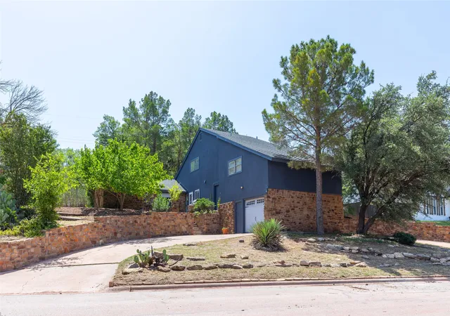 4th image of 617 Green Valley Dr, Abilene, TX 79601 | MLS# 21339644