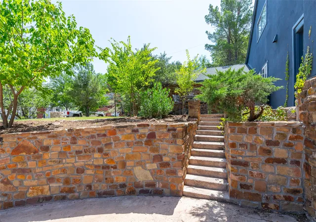 5th image of 617 Green Valley Dr, Abilene, TX 79601 | MLS# 21339644