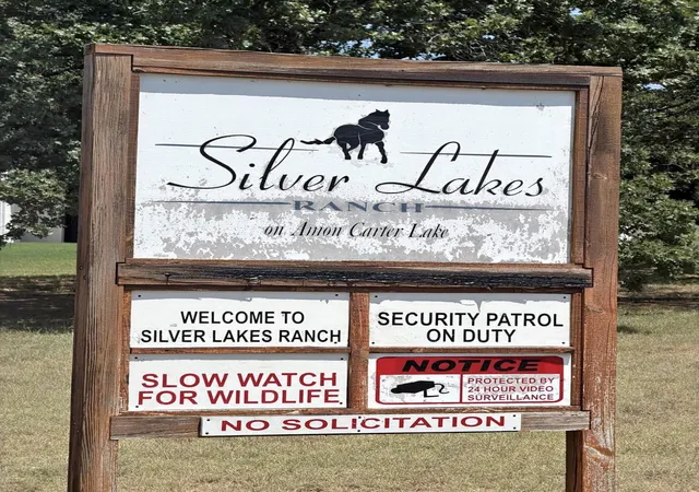 Photo 1 of Land for sale at 118 Elm Cove, Sunset, TX 76270 | MLS# 21340217 | Listing updated on 2026-09-16