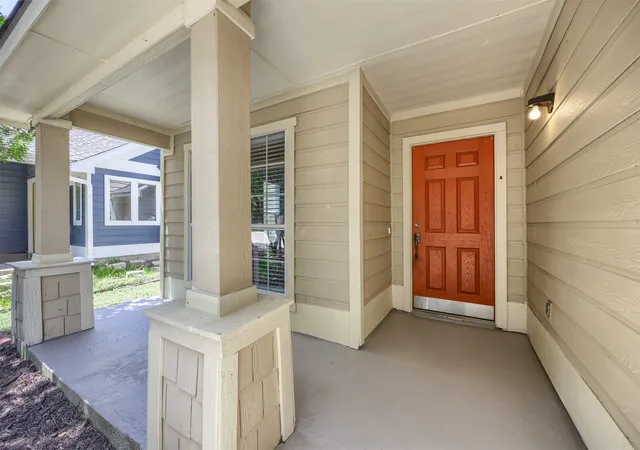 Photo 3 of Single family home for sale at 128 Hilltop Dr, Anna, TX 75409 | MLS# 21336141 | Listing updated on 2026-10-07