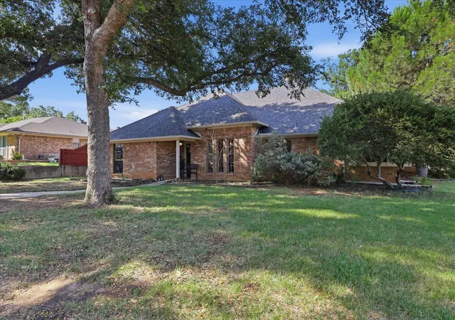 1st image of 1614 Crested Butte Dr, Lewisville, TX 75077 | MLS# 21338173