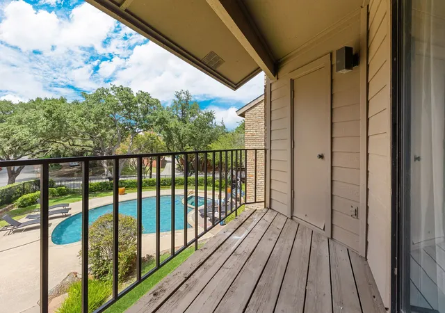 Photo 1 of Condo for sale at 15221 Berry Trl #304, Dallas, TX 75248 | MLS# 21340225 | Listing updated on 2026-08-31