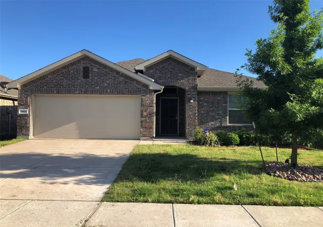 Photo 1 of Single family home for sale at 11908 Clearpoint Ct, Frisco, TX 75036 | MLS# 21340226 | Listing updated on 2026-08-31