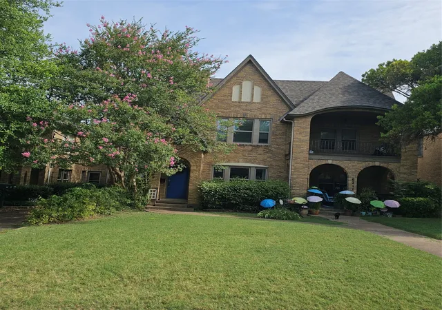 1st image of 6209 Richmond Ave, Dallas, TX 75214 | MLS# 21340229