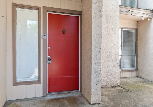 Photo 3 of Condo for sale at 3045 Park Ln #1053, Dallas, TX 75220 | MLS# 21339958 | Listing updated on 2026-10-28