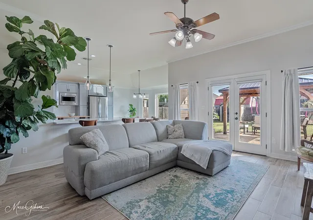 2nd image of 510 Columbia Cir, Bossier City, LA 71112 | MLS# 21339025