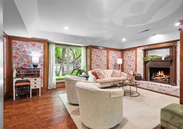 Single family home for sale at 3 Echo Cvs, Grapevine, TX 76051 | MLS# 21339001 | Listing updated on 2026-10-06