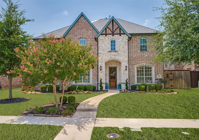 Photo 1 of Single family home for sale at 4101 Chevy Chase Ln, Frisco, TX 75033 | MLS# 21333114 | Listing updated on 2026-08-23