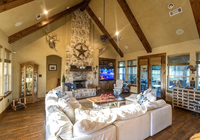 Photo 4 of Single family home for sale at 3179 Canyon Wren Loop, Graford, TX 76449 | MLS# 21332882 | Listing updated on 2026-08-03