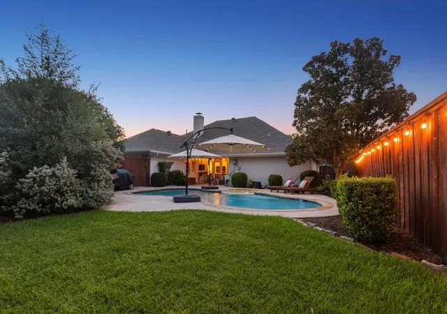 Photo 1 of Sale Pending at 6708 Mccallum Blvd, Dallas, TX 75252 | MLS# 21338703 | Listing updated on 2026-09-02