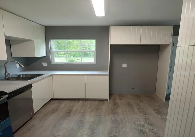 Photo 2 of Single family home for sale at 4421 Cicero St, Dallas, TX 75216 | MLS# 21340428 | Listing updated on 2026-07-25