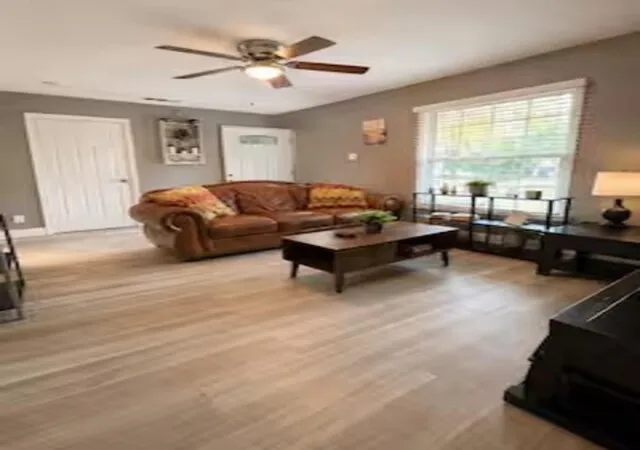 Photo 3 of Single family home for sale at 4421 Cicero St, Dallas, TX 75216 | MLS# 21340428 | Listing updated on 2026-07-25
