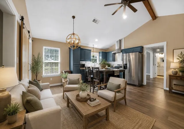 Photo 4 of Single family home for sale at 1237 Private Road 4219, Decatur, TX 76234 | MLS# 21339688 | Listing updated on 2026-10-03