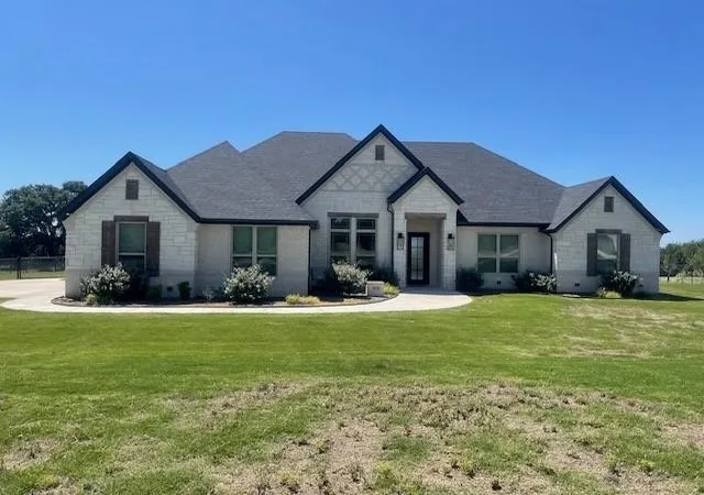 Photo 1 of Single family home for sale at 1036 Timber Hills Dr, Weatherford, TX 76087 | MLS# 21340442 | Listing updated on 2026-07-25