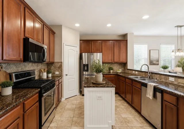 Photo 4 of Single family home for sale at 498 Grayson Ln, Lake Dallas, TX 75065 | MLS# 21339301 | Listing updated on 2026-09-03