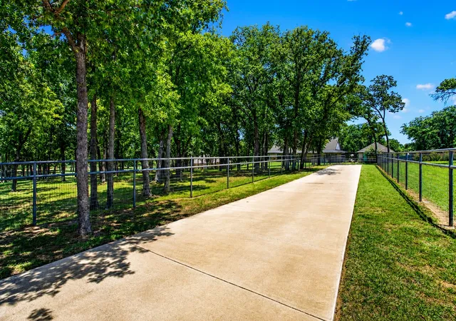 Single family home for sale at 3012 County Road 919, Burleson, TX 76028 | MLS# 21338073