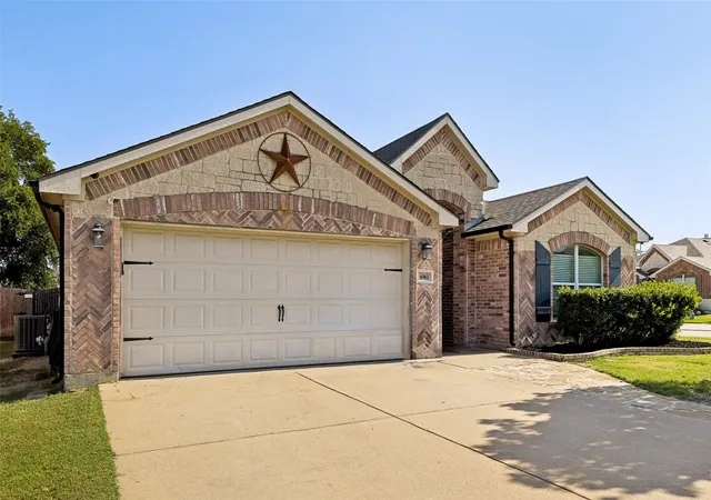 2nd image of 6961 Big Wichita Dr, Fort Worth, TX 76179 | MLS# 21339308