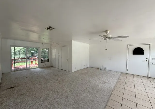 Photo 3 of Single family home for sale at 131 Se 7Th St, Cooper, TX 75432 | MLS# 21339478 | Listing updated on 2026-10-02