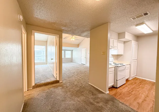 Photo 4 of Condo for sale at 9696 Walnut St #2013, Dallas, TX 75243 | MLS# 21340503 | Listing updated on 2026-07-25