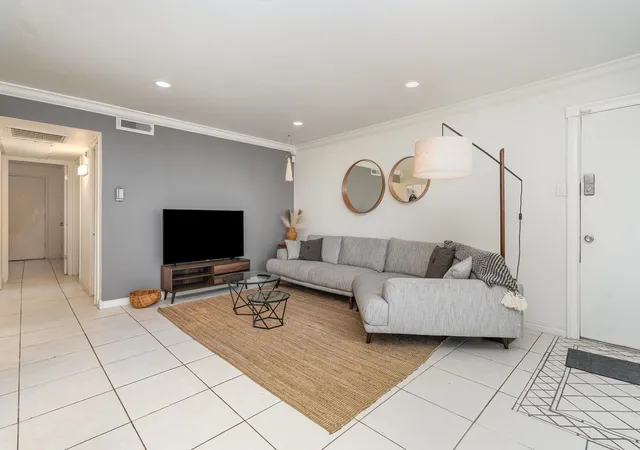 Photo 2 of Condo for sale at 5051 Les Chateaux Dr #138, Dallas, TX 75235 | MLS# 21340507 | Listing updated on 2026-10-03