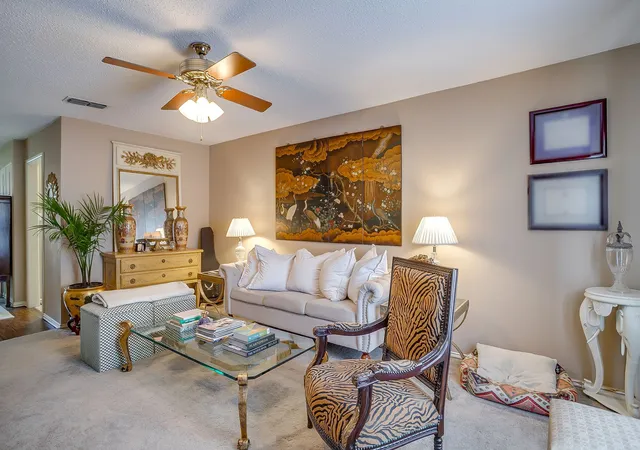Photo 3 of Condo for sale at 937 Roaring Springs Rd, Fort Worth, TX 76114 | MLS# 21338527 | Listing updated on 2026-08-31