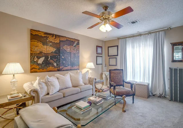 Photo 3 of Condo for sale at 937 Roaring Springs Rd, Fort Worth, TX 76114 | MLS# 21338527 | Listing updated on 2026-08-31