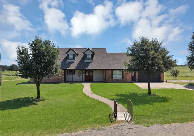 Photo 2 of Land for sale at 15135 E Fm 922, Tioga, TX 76271 | MLS# 21325933 | Listing updated on 2026-08-26
