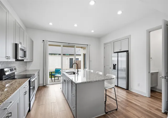 Photo 4 of Townhouse for sale at 3126 Wayside Ave, Fort Worth, TX 76110 | MLS# 21340214 | Listing updated on 2026-07-25