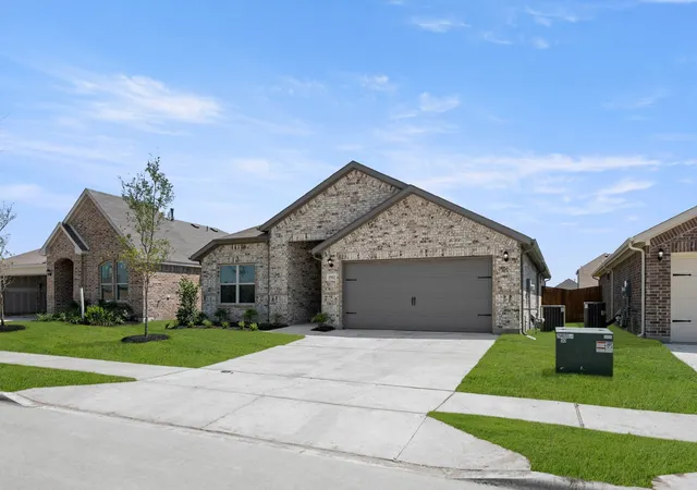 Photo 2 of Single family home for sale at 15012 Amantes Ave, Haslet, TX 76052 | MLS# 21340632 | Listing updated on 2026-08-25