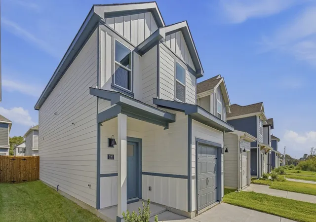 Photo 3 of Single family home for sale at 126 Arbor Dr, Princeton, TX 75407 | MLS# 21340661 | Listing updated on 2026-10-06