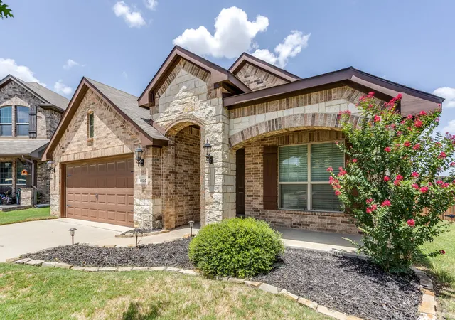 Photo 1 of Single family home for sale at 4120 Old Timber Ln, Crowley, TX 76036 | MLS# 21338912 | Listing updated on 2026-08-23