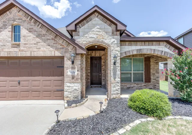 Photo 3 of Single family home for sale at 4120 Old Timber Ln, Crowley, TX 76036 | MLS# 21338912 | Listing updated on 2026-08-23