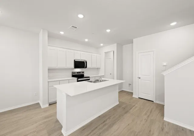 4th image of 4506 Avion Dr, Sanger, TX 76266 | MLS# 21340695