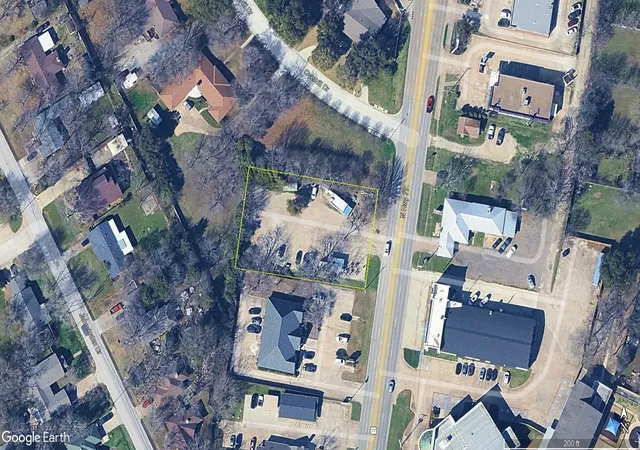 Photo 1 of Land for sale at 121 & 123 N Hwy 77, Waxahachie, TX 75165 | MLS# 21340719 | Listing updated on 2026-07-24