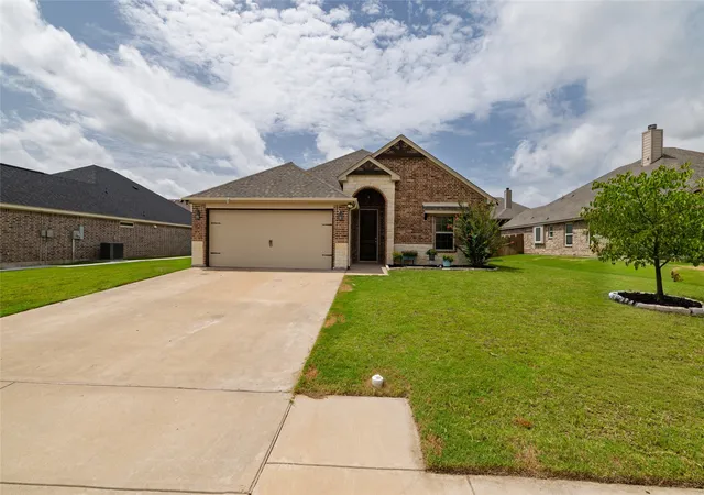 Photo 2 of Single family home for sale at 205 Harp Ave, Godley, TX 76044 | MLS# 21338596 | Listing updated on 2026-08-22