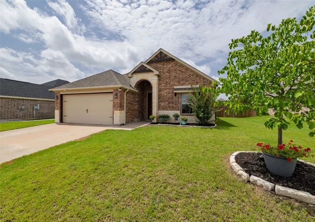 Photo 3 of Single family home for sale at 205 Harp Ave, Godley, TX 76044 | MLS# 21338596 | Listing updated on 2026-08-22