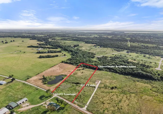 Photo 1 of Land for sale at Lot 3 Se County Rd 2220, Corsicana, TX 75109 | MLS# 21333813 | Listing updated on 2026-07-25