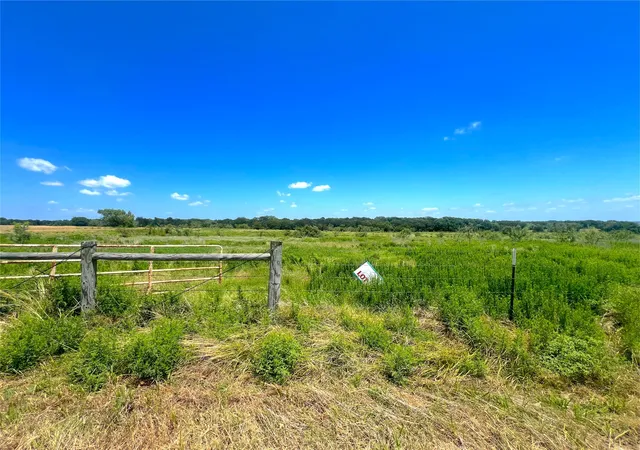Photo 2 of Land for sale at Lot 3 Se County Rd 2220, Corsicana, TX 75109 | MLS# 21333813 | Listing updated on 2026-07-25