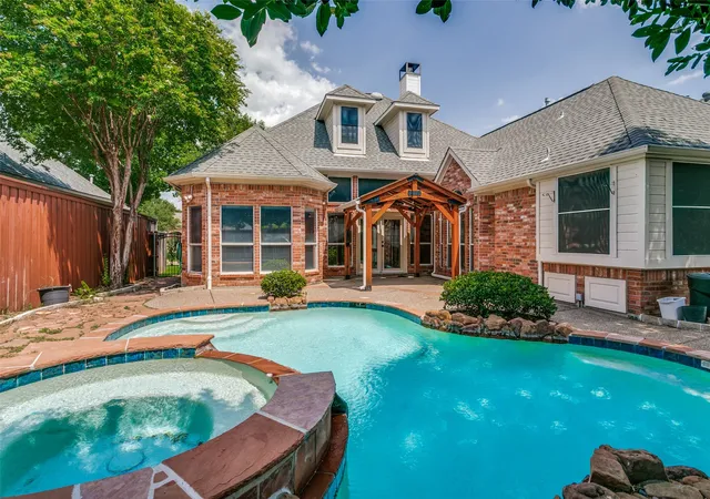 Photo 3 of Single family home for sale at 2409 Candlebrook Dr, Flower Mound, TX 75028 | MLS# 21333355 | Listing updated on 2026-09-27