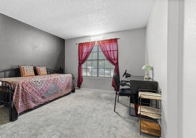 Photo 3 of Single family home for sale at 1017 Lake Trail Dr, Little Elm, TX 75068 | MLS# 21340765 | Listing updated on 2026-08-20