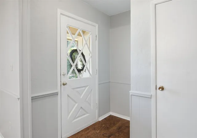 Photo 4 of Single family home for sale at 1706 Goodwin Dr, Mineral Wells, TX 76067 | MLS# 21340176 | Listing updated on 2026-09-20