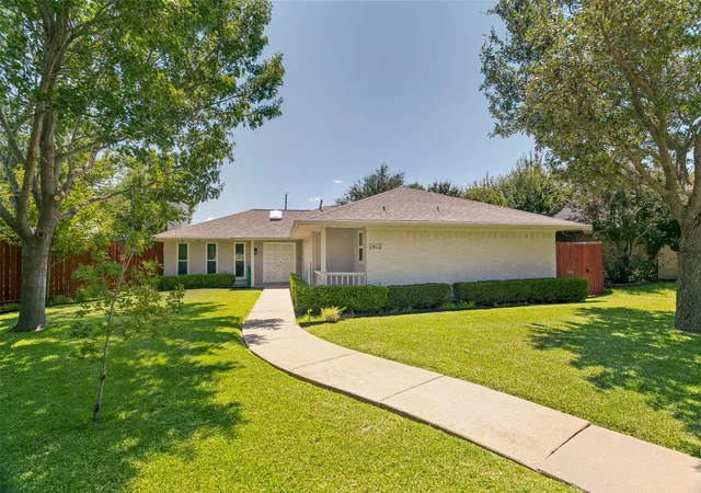 Photo 1 of Single family home for sale at 1032 Cherrywood Ln, Carrollton, TX 75006 | MLS# 21339667 | Listing updated on 2026-08-03