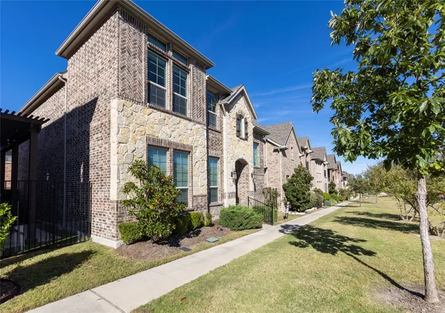 Photo 2 of Single family home for sale at 2455 Cathedral Dr, Richardson, TX 75080 | MLS# 21339996 | Listing updated on 2026-08-21