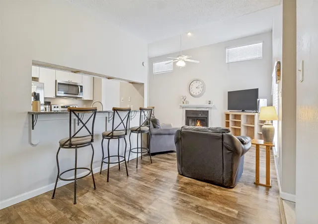 Photo 2 of Condo for sale at 7340 Skillman St #702, Dallas, TX 75231 | MLS# 21340633 | Listing updated on 2026-08-27