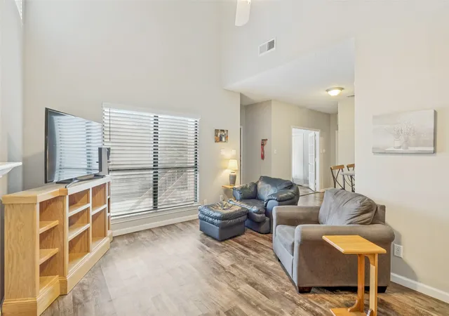 Photo 3 of Condo for sale at 7340 Skillman St #702, Dallas, TX 75231 | MLS# 21340633 | Listing updated on 2026-08-27