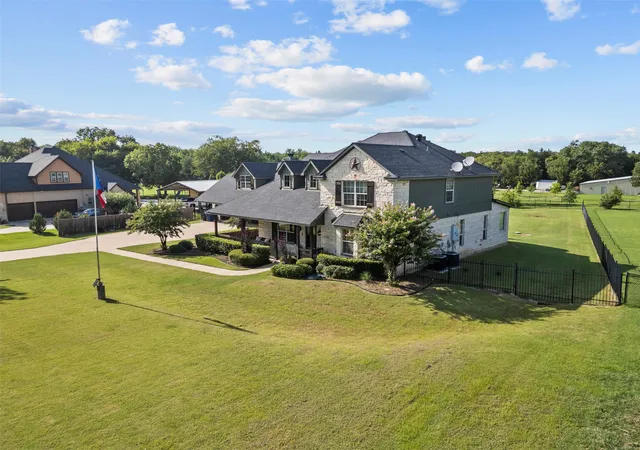 Photo 3 of Single family home for sale at 3175 Collins Rd, Burleson, TX 76028 | MLS# 21340895 | Listing updated on 2026-09-21