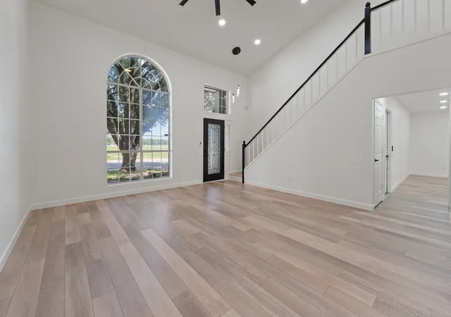 Photo 3 of Sale Pending at 8005 Cloverglen Ln, Fort Worth, TX 76123 | MLS# 21340291 | Listing updated on 2026-08-28