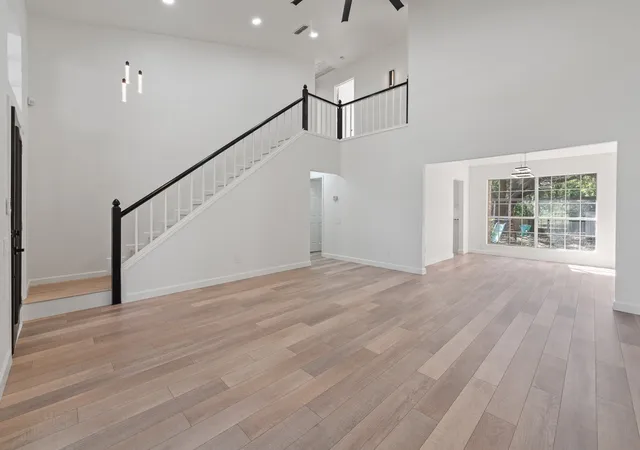 Photo 4 of Sale Pending at 8005 Cloverglen Ln, Fort Worth, TX 76123 | MLS# 21340291 | Listing updated on 2026-08-28